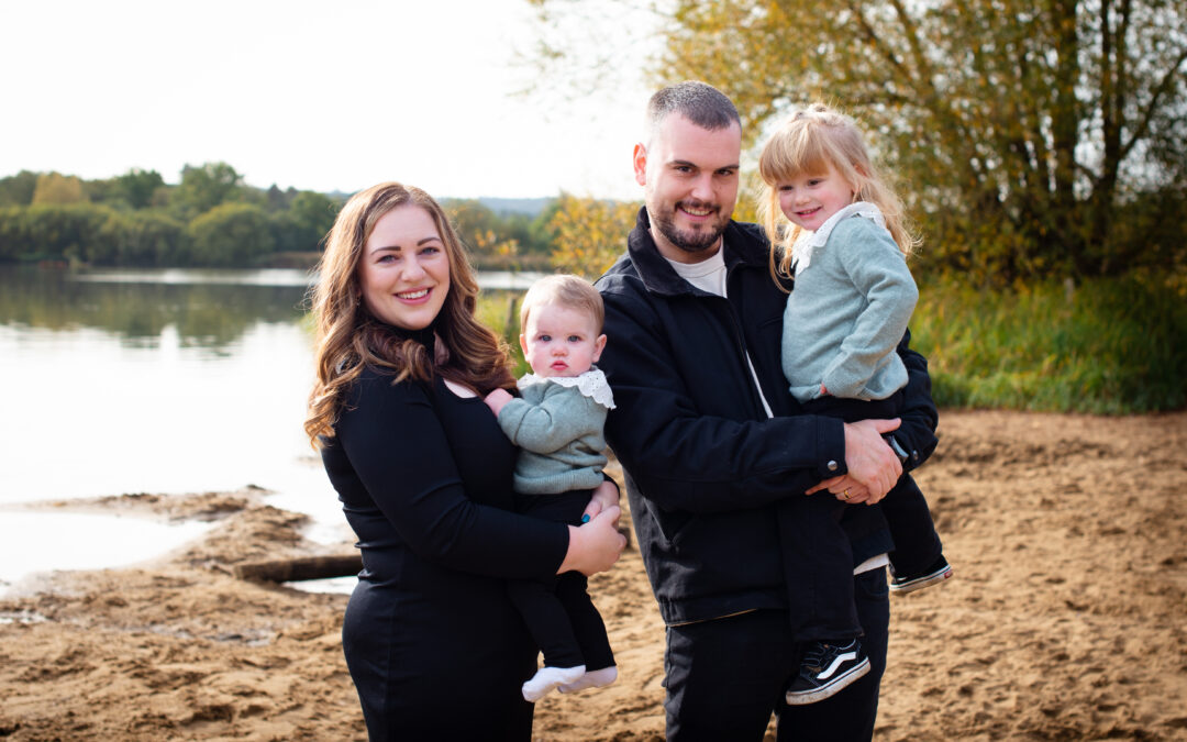 Autumn Family Photoshoot at Frensham Little Pond