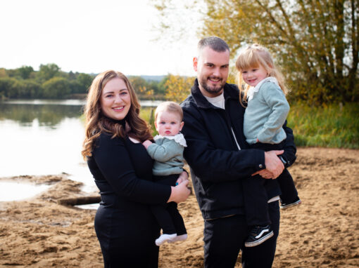 Autumn Family Photoshoot at Frensham Little Pond